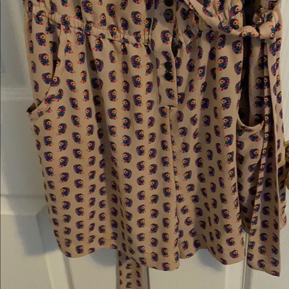 Flowered romper - Picture 3 of 3